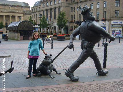 Desperate Dan Statue Dundee