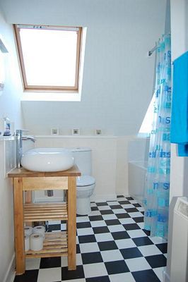 Cottage Bathroom