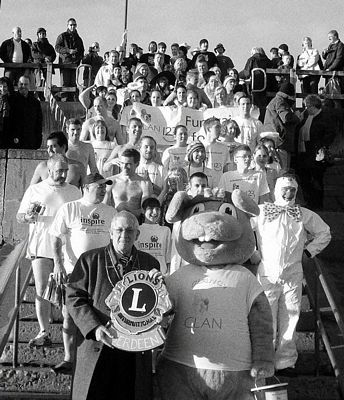 Aberdeen Beach Christmas Sponsored Swim