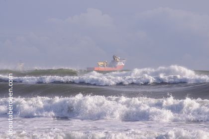 Fishing Trawler Waves