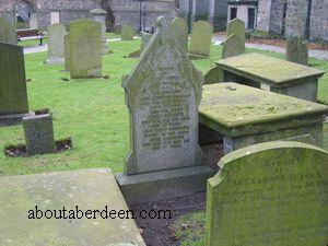 st nicholas church graveyard